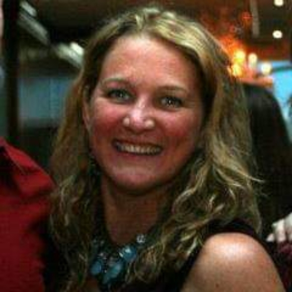 Meet your Posher, Susannah - Picture 3 of 3